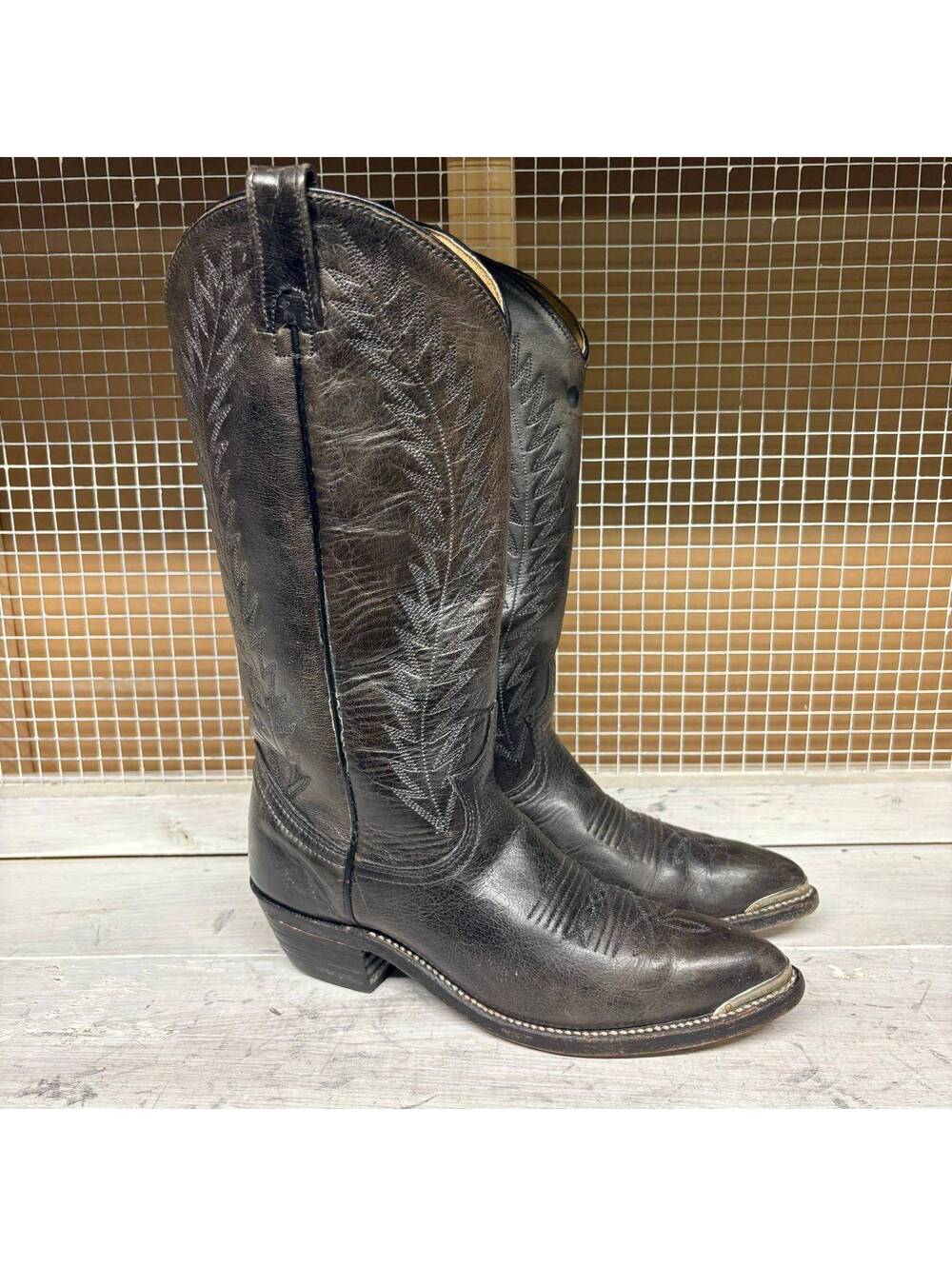 Brahma Women's Cowboy Boots Size 6 Black Leather